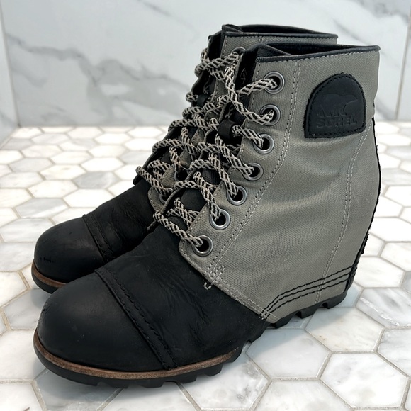 Sorel 1964 Premium PDX Wedge Nori Green & Black Leather Mid Boots Booties Size 7 - Picture 4 of 16